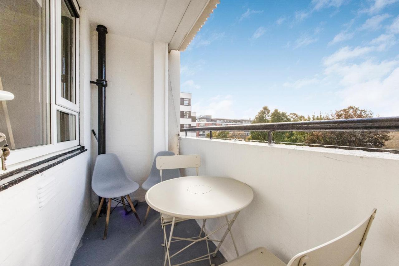 Easy Living Near Angel And City University Londra Esterno foto
